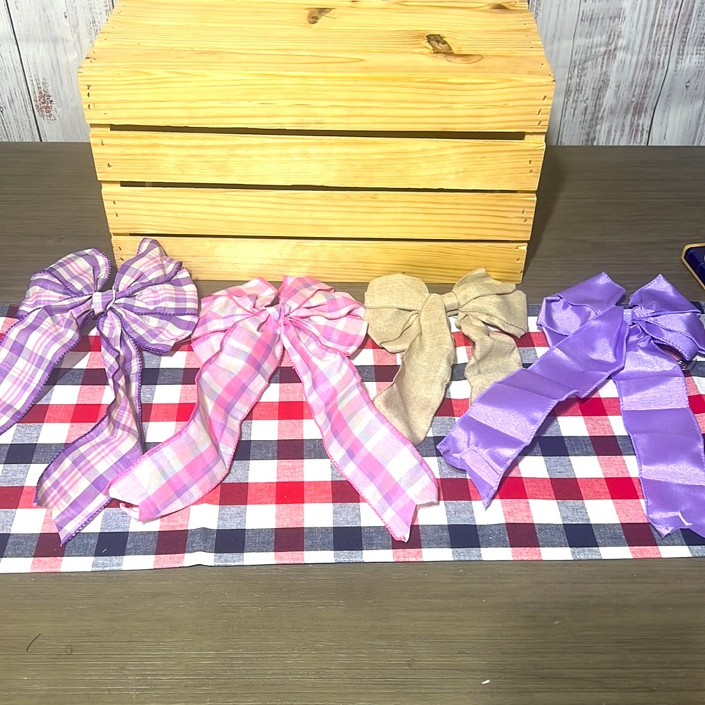 New Spring bows